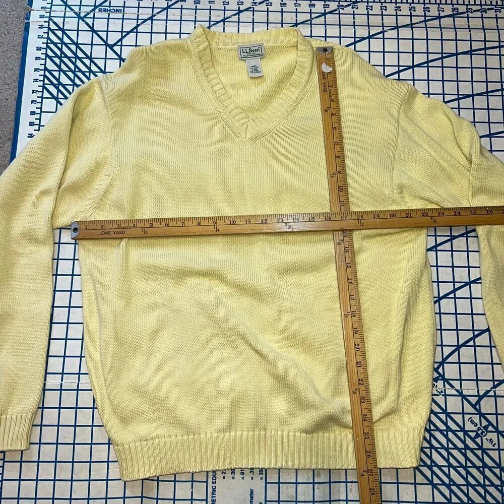 Vtg L.L Bean Sweater Men's Size L-REG Yellow Knitted Pullover Sweater